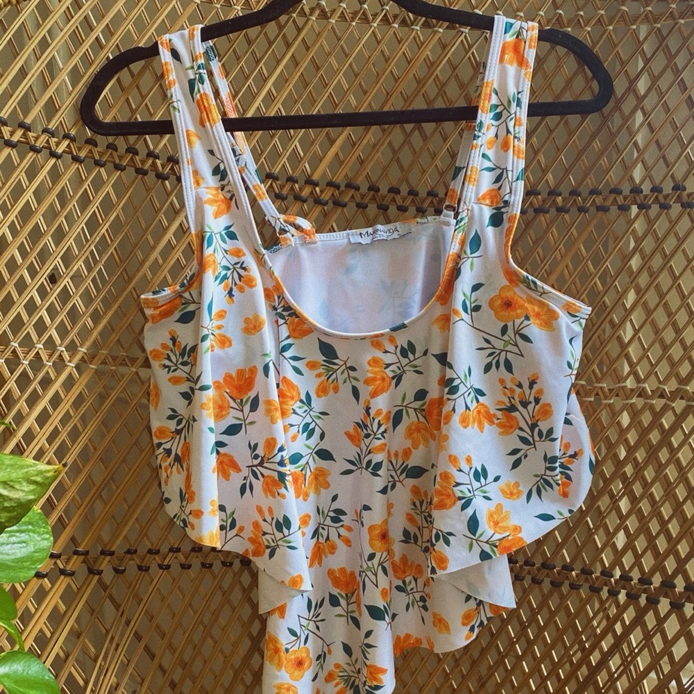 Floral baiting suit top